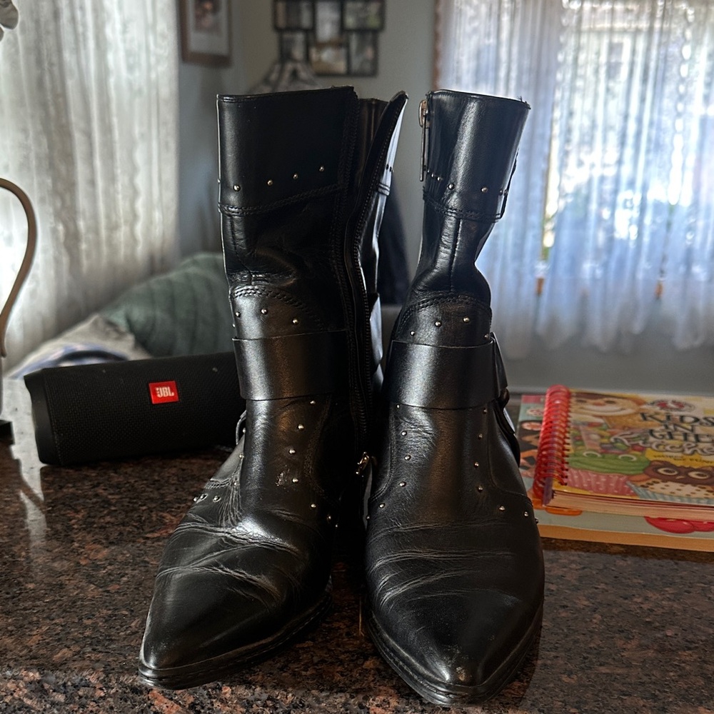 Harley-Davidson Black Leather Heeled Boots - Picture 2 of 4